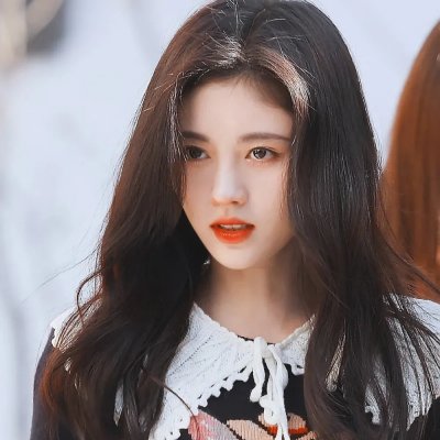 暗红